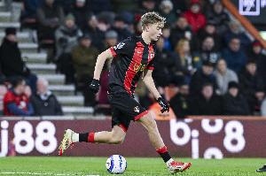 九游官方-多次提到怀森&amp;被质疑收钱发帖，罗马诺回应：六家俱乐部想要他