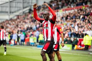 九游正版-不降价!记者:小蜜蜂已经告知纽卡,想要维萨就掏6000万英镑买