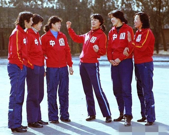九游服务-什么是中国女排精神?郎平好队友完全诠释