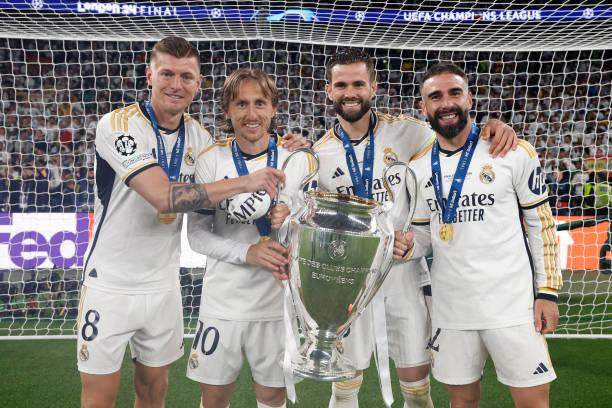 1717293448732006801.jpg 九游官方-完美右后卫莫过于此,攻防一体卡瓦哈尔夺决赛MVP