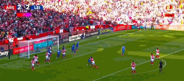 【英超】阿森纳4比2险胜莱斯特城，特罗萨尔绝杀